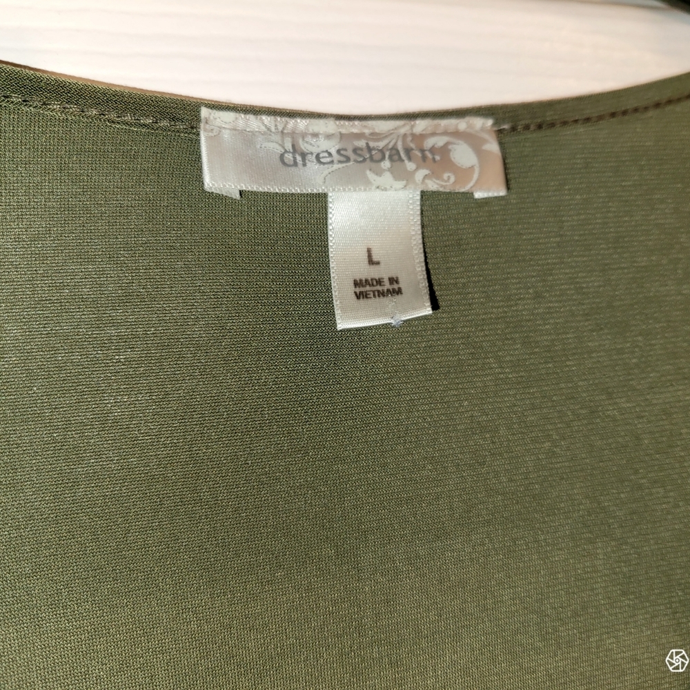 Olive Green 3/4 sleeve top - Picture 3 of 4